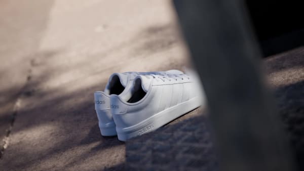 สีขาว รองเท้า GRAND COURT BASE 3.0