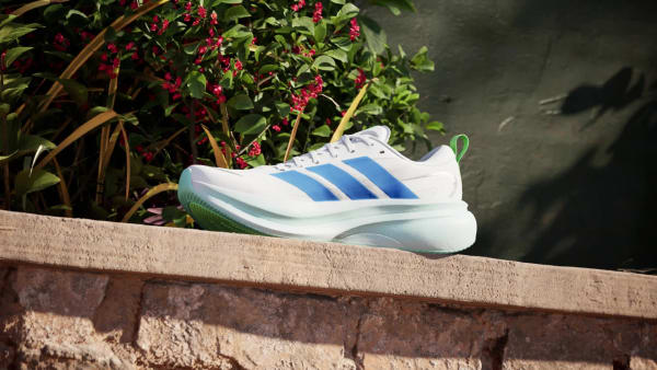 White SUPERNOVA GLIDE M RUNNING SHOES