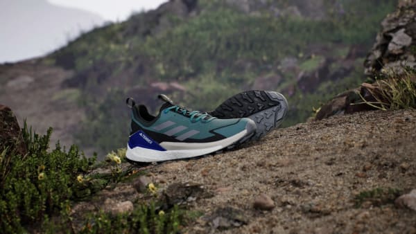 Zielony Buty TERREX Free Hiker 2.0 Low Gore-Tex Hiking