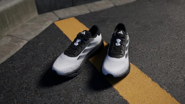 Negro Tenis de Running Supernova Stride
