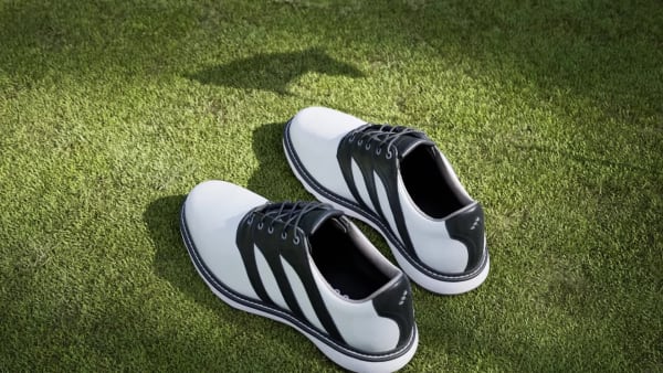 Traxion classic golf shoes  black/white discount