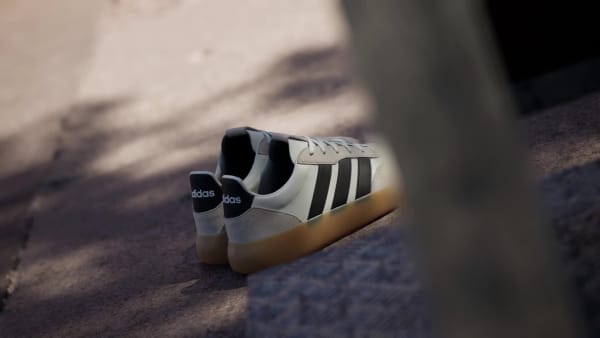 สีขาว รองเท้า Barreda Decode