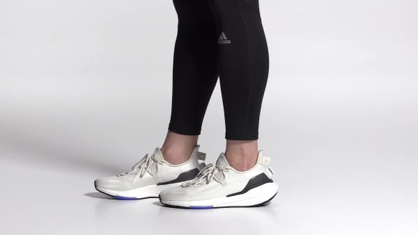 Giày adidas top ultra boost parley