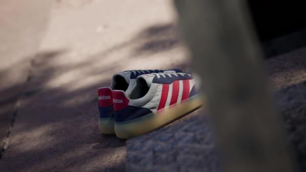 White Barreda Decode Shoes
