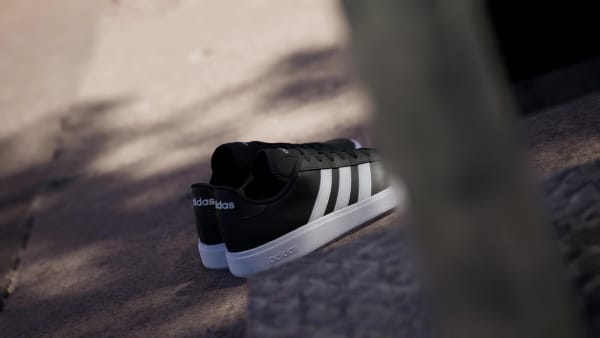 Czerń Grand Court TD Lifestyle Court Casual Shoes