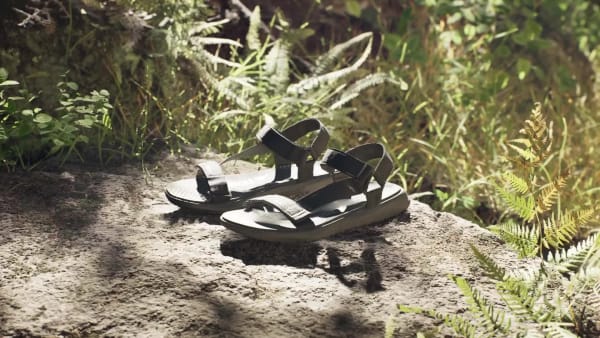Schwarz TERREX Hydroterra Light Sandale