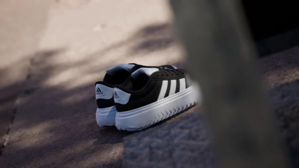 Svart Grand Court Platform Skor