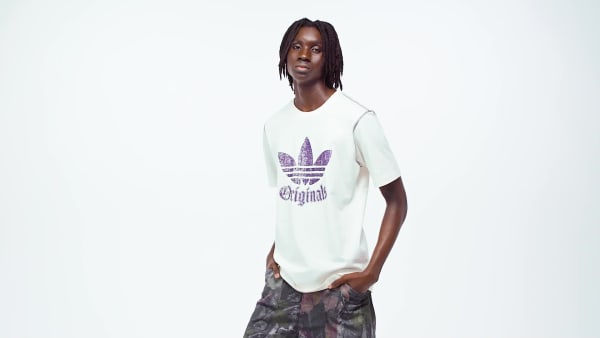 Putih T-shirt Grafis Distressed