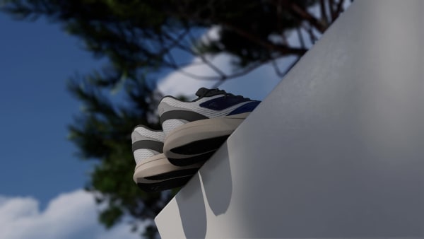 White Lightblaze Shoes