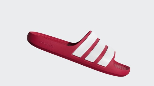 สีแดง รองเท้าแตะ Adilette Flow