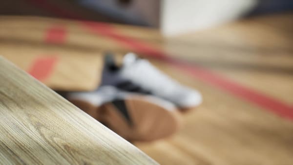 Hvit Ligra 8 Indoor Sko