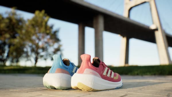Mavi Ultraboost Light Ayakkabı