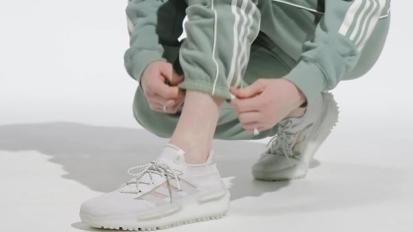 Grun adidas Rekive Jogginghose