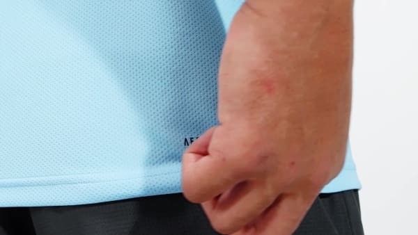 ブルー トレイン エッセンシャルズ トレーニング半袖Tシャツ