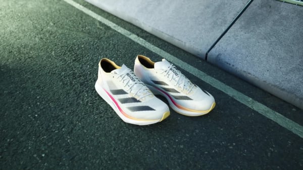 Beige Tenis Adizero Takumi Sen 10