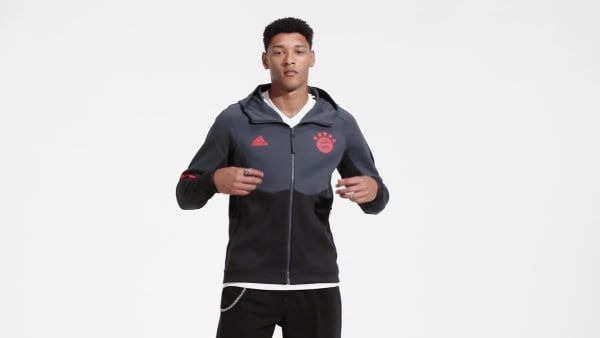 Svart FC Bayern Anthem Jacket