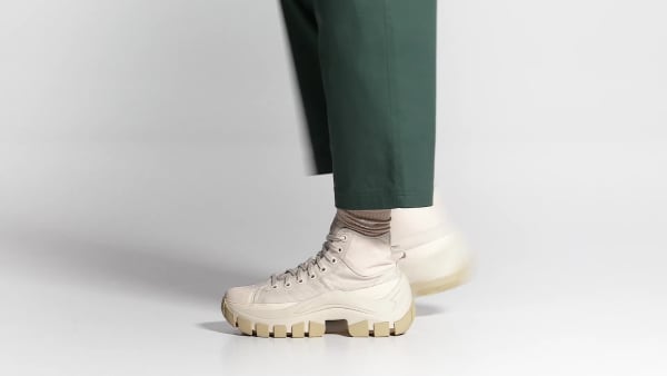 Beige Nizza Hi XY22 Schuh