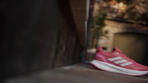 Rot Runfalcon 5 Laufschuh