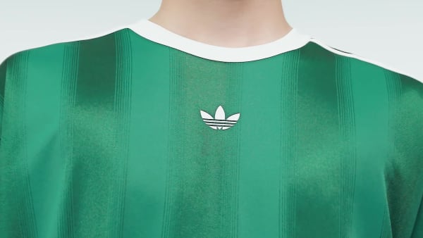 สีเขียว เสื้อฟุตบอลแฟชันผ้าแจ็คการ์ด Adicolor