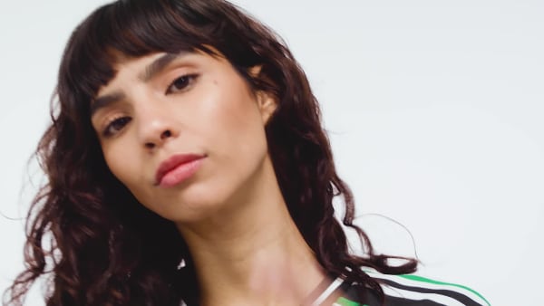 สีเขียว เสื้อฟุตบอลแฟชัน adidas Originals Beads