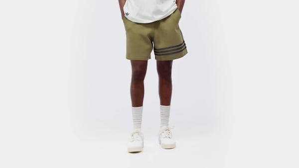 Vert Short Neuclassics