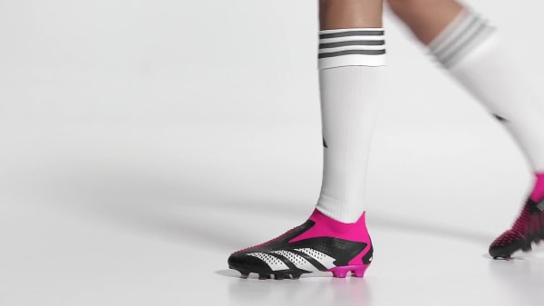 Svart Predator Accuracy+ Artificial Grass Boots