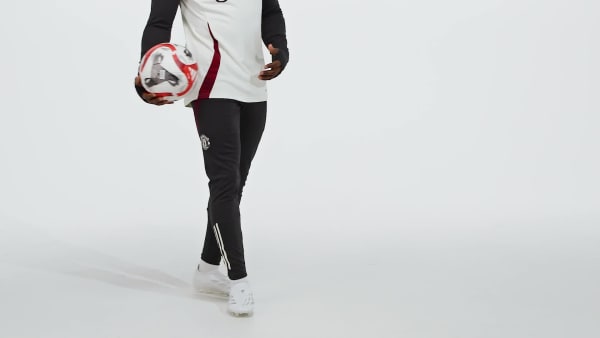 Black Manchester United Tiro 24 Training Pants