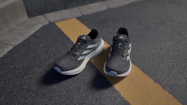 noir Chaussure de running Supernova Rise