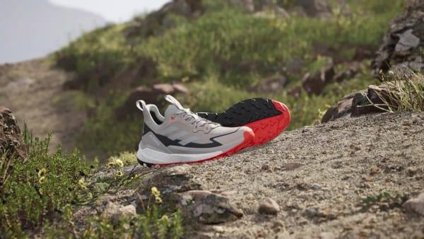 Beige Terrex Free Hiker 2.0 Low Hiking Shoes