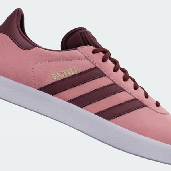 Adidas pink cheap gazelle