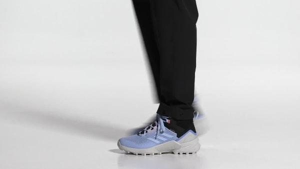 Blau TERREX Swift R3 Mid GORE-TEX Wanderschuh