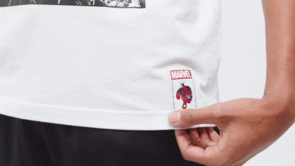 Branco T-shirt adidas do Homem-Aranha da ©Marvel