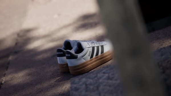 VL Court Bold Lifestyle Shoes Juniors