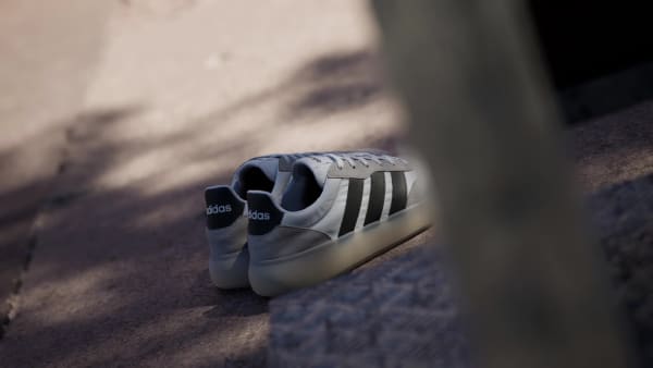White Barreda Decode Shoes
