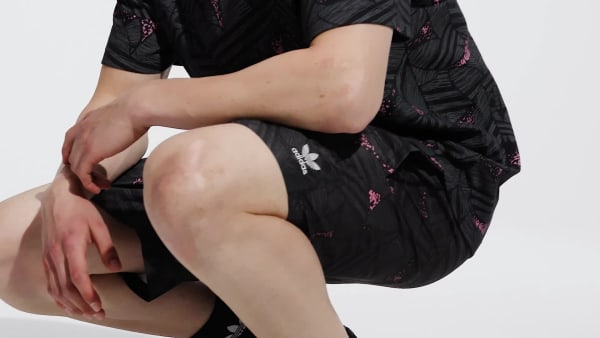 Czerń adidas Rekive Allover Print Swim Shorts IE426