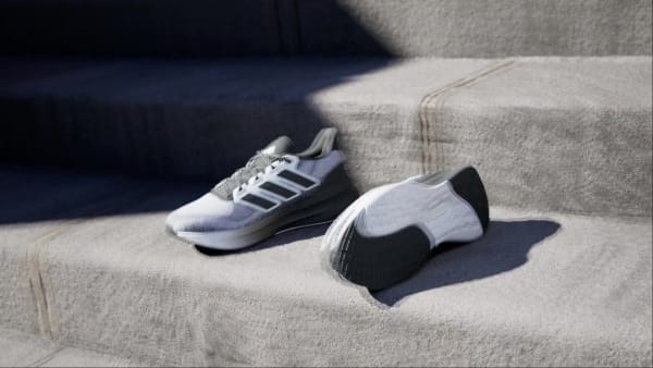 White Ultrarun 5 Running Shoes