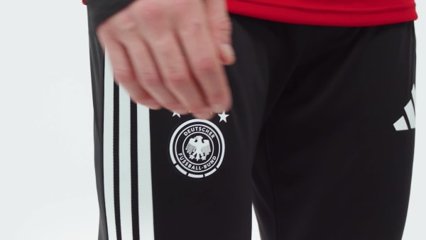 Negro Pantalón de entrenamiento Alemania 26 Tiro