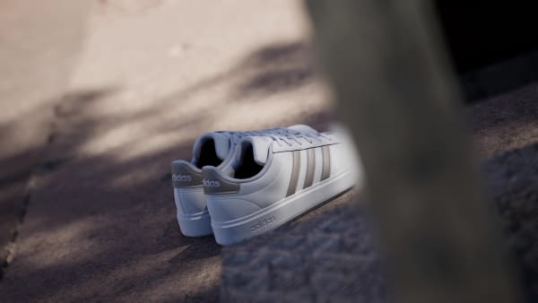 White GRAND COURT 2.0 SHOES
