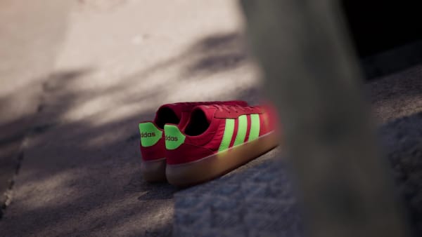 Czerwony Buty Barreda Decode