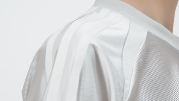 สีเทา เสื้อยืดทรงหลวม Adicolor Teamgeist