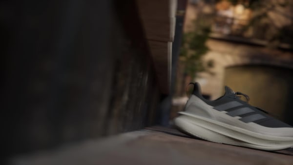 Gris Chaussure de running Ultraboost 5 Hermanos Koumori