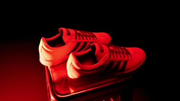 Blanco ZAPATILLAS ADIDAS VL COURT AUDI REVOLUT F1 TEAM