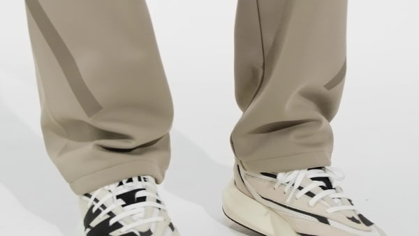 Bege Calças com Bainha Aberta adidas Z.N.E.