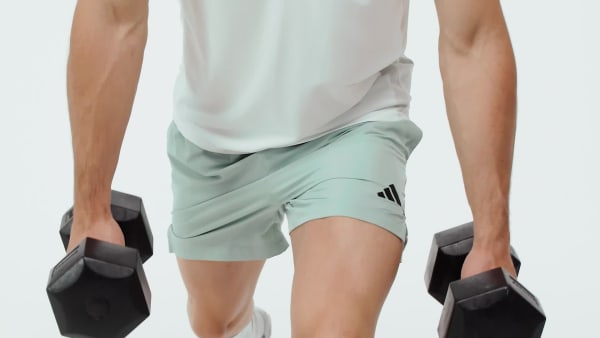 Green D4T ESSENTIALS SHORTS