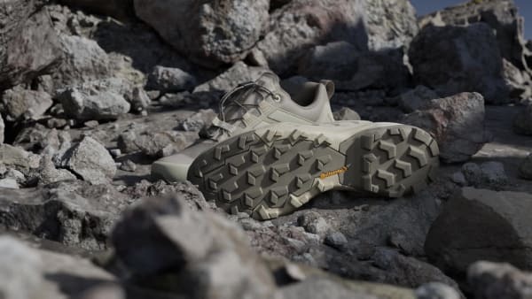 Beige Terrex Skychaser GORE-TEX Hiking Shoes