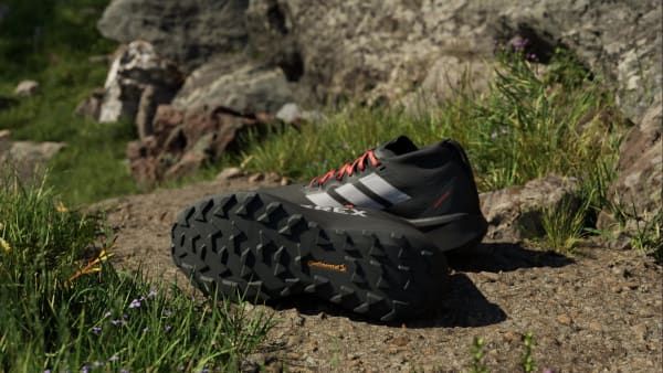 ブラック テレックス アグラヴィック GTX トレイルランニング / Terrex Agravic GTX Trail Running