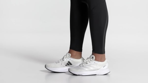 trang ADIZERO SL