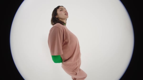 Rot adidas by Stella McCartney T-Shirt – Genderneutral