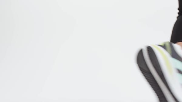 cierna Legíny Own the Run Full-Length