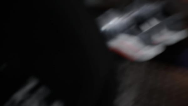 Abu-abu Sepatu Training Dropset Base